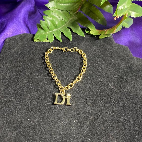 NEW📌Vintage Di Gold Tone Link Charm Bracelet - Picture 3 of 10